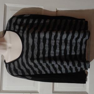 Jessica Simpson Long Sleeve Striped Top XS